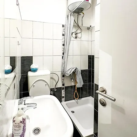 Cheyf In Center Apartamento *